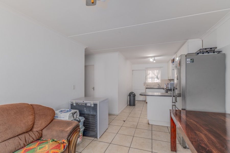 2 Bedroom Property for Sale in Guldenland Western Cape